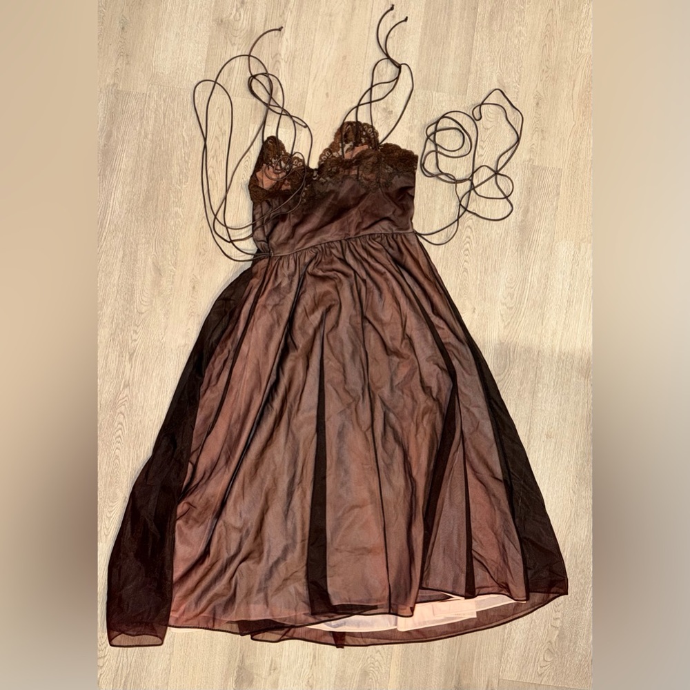 Vanity Fair - image 3